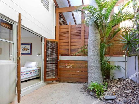 R & W Noosa Holidays 2 25 Allambi Rise - Accommodation Daintree 6