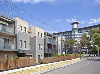 Apartments At Glen Central ViQi - Accommodation Daintree 0