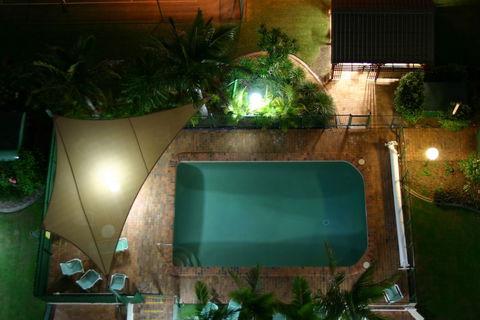 Beaconlea Tower Apartments - Accommodation Daintree 0