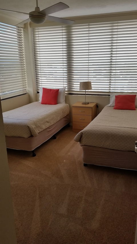 Beaconlea Tower Apartments - Accommodation Daintree 4