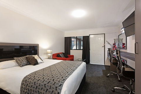 Alabaster Motor Inn Taree - Accommodation Daintree 7