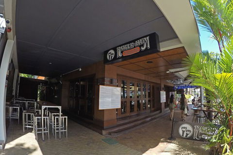 Global Backpackers - Port Douglas - Accommodation Daintree 2