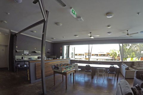 Global Backpackers - Port Douglas - Accommodation Daintree 6