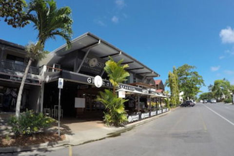 Global Backpackers - Port Douglas - Accommodation Daintree 0