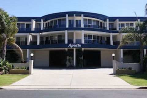 Apollo Apartments - Accommodation Daintree 0