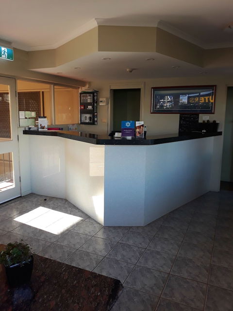 SureStay Hotel By Best Western Karinga Motel - Accommodation Daintree 2