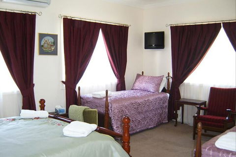 Gloucester On Avon Bed & Breakfast - Accommodation Daintree 5