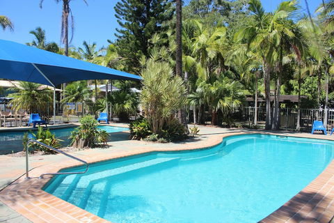 Lani's Holiday Island - Caravan Park - Accommodation Daintree 3