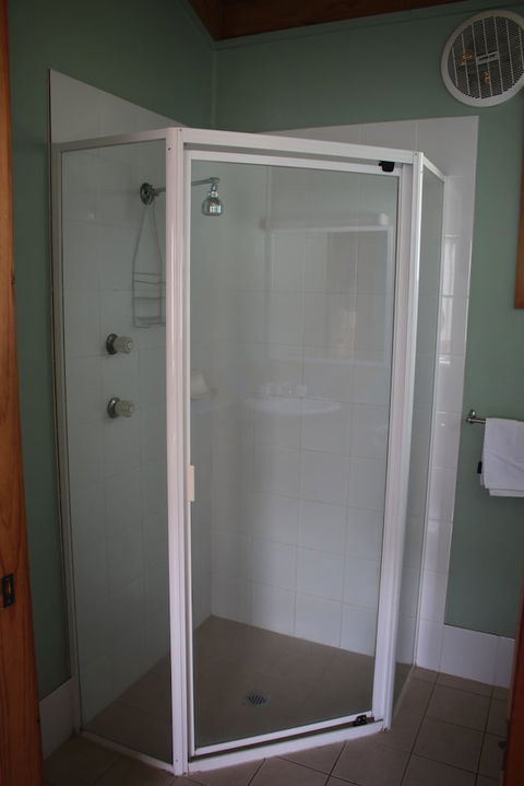 Lani's Holiday Island - Caravan Park - Accommodation Daintree 5