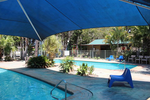 Lani's Holiday Island - Caravan Park - Accommodation Daintree 2