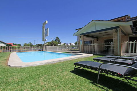 Atlas Motel - Accommodation Daintree 5