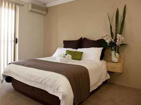 Keiraview Accommodation - Accommodation Daintree 1