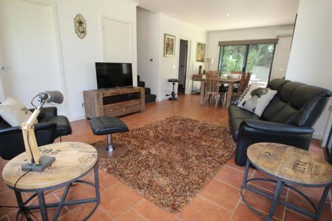 Avignon In Bright - Accommodation Daintree 6