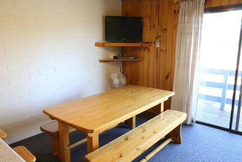 Alpha 8 - Accommodation Daintree 5