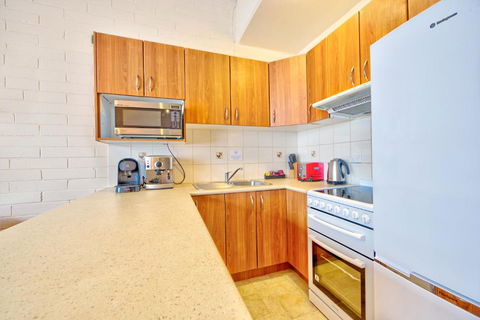 Snow Ski Apartments 16 - Accommodation Daintree 3