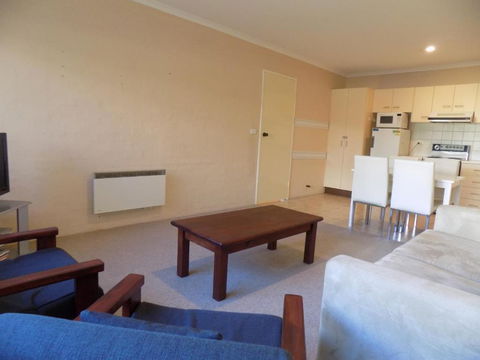 Kirwan 12 - Accommodation Daintree 6