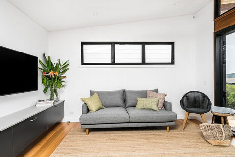 Your Luxury Escape - Carinya Cottages 6 - Accommodation Daintree 1