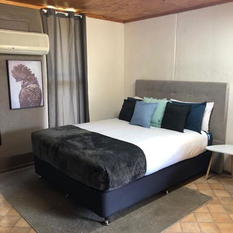 Granite Belt Cabins - Accommodation Daintree 0