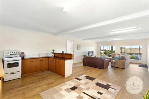 TASSIE SEASIDE SERENITY LAbode Accommodation - Accommodation Daintree 5