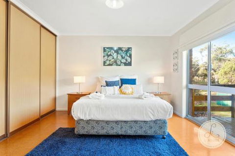 TASSIE SEASIDE SERENITY LAbode Accommodation - Accommodation Daintree 1