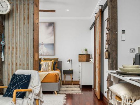 Black Beauty Studio - Accommodation Daintree 0