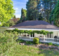 Redwood Cottage Burradoo getaway Southern Highlands 4pm Check Out Sunday - Accommodation Daintree