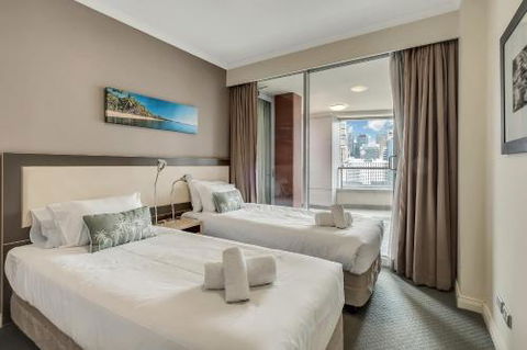 DREAM HARBOUR VIEW 2 BRM / GYM POOL & PARKING - Accommodation Daintree 3