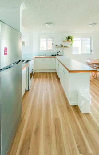 Sanctuary Shores 2 Bedroom Apartment - Accommodation Daintree 3