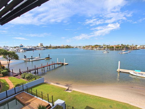 Kirribilli 13 2 BDRM Riverview Apartment - Accommodation Daintree 3