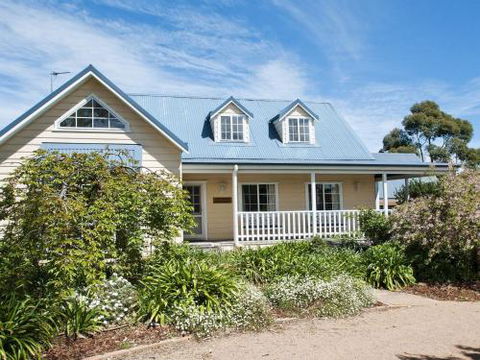 Lou Lous Cottage Southern Highlands 4pm Check Out Sundays - Accommodation Daintree 5