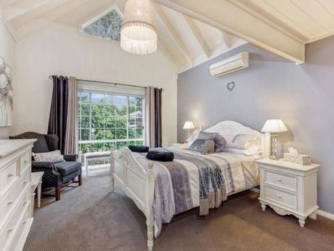 Lou Lous Cottage Southern Highlands 4pm Check Out Sundays - Accommodation Daintree 3