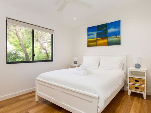 Kickenbach At Hyams Beach 4pm Check Out Sundays - Accommodation Daintree 3