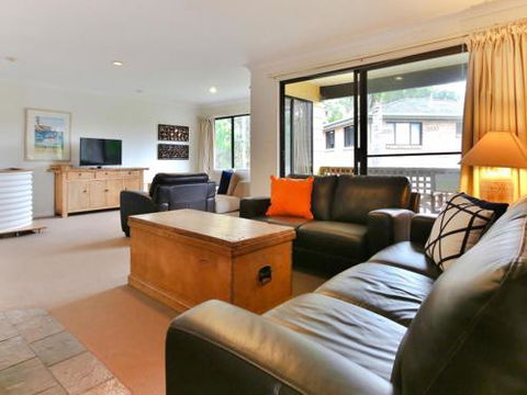 Take Time At Hyams Beach 4pm Check Out Sundays - Accommodation Daintree 1
