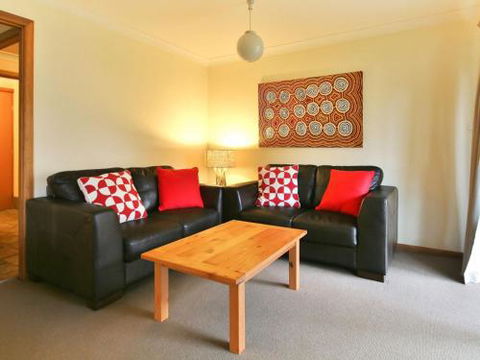 Take Time At Hyams Beach 4pm Check Out Sundays - Accommodation Daintree 6