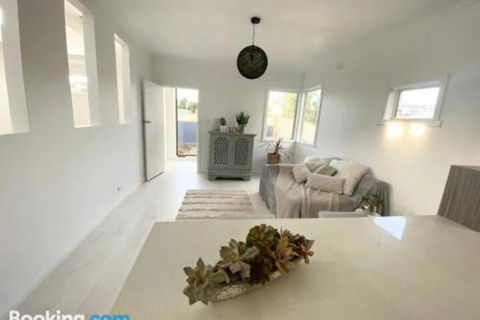 Geelong House - Accommodation Daintree 2