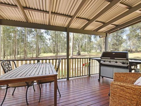 Olive Grove Villa 3 Suite With Large Bath - Accommodation Daintree 3