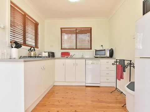 Olive Grove Villa 3 Suite With Large Bath - Accommodation Daintree 5