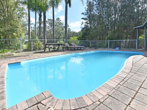 Olive Grove Villa 3 Suite With Large Bath - Accommodation Daintree 0