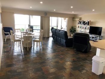 Nelson Towers Unit 41 / 71 Victoria Parade - Accommodation Daintree 3