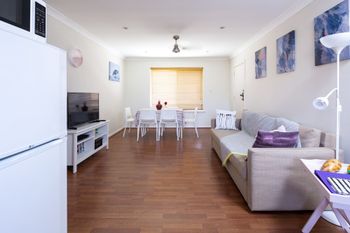 Selene Holiday Apartment AtWest Beach - Accommodation Daintree 2