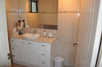 Huntington Apt 3 - Accommodation Daintree 3