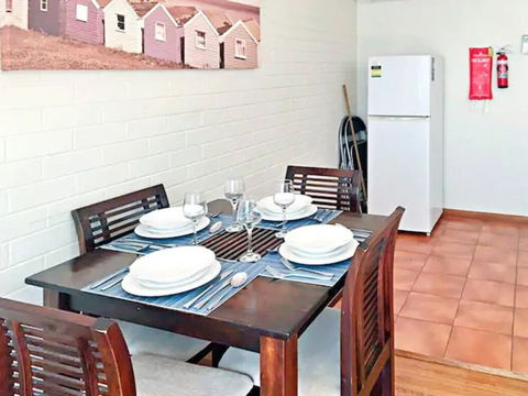 Sun, Beach, Shops, Wifi, Netflix - Accommodation Daintree 4