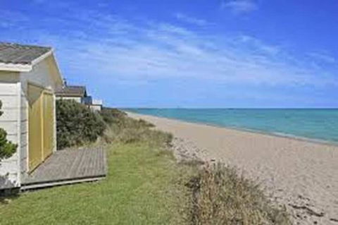Home Near Shops & Beach - Accommodation Daintree 2