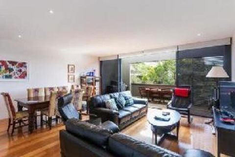 Anglesea Surf Beach Apartments - Accommodation Daintree 3