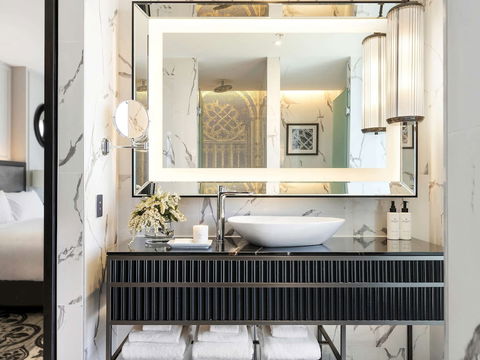 Sofitel Adelaide - Accommodation Daintree 6