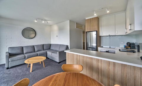 Snow Ski Apartments 23 - Accommodation Daintree 1
