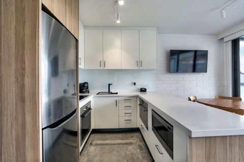 Snow Ski Apartments 23 - Accommodation Daintree 4