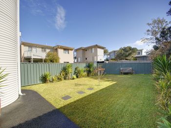 Boat Harbour Holiday 10 Noamunga Street - Accommodation Daintree 2