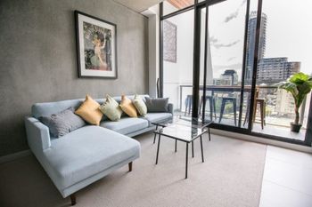 Spacious Apartment Close To Melbourne CBD - Accommodation Daintree 0