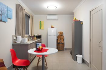 The Executive B & B - Accommodation Daintree 3